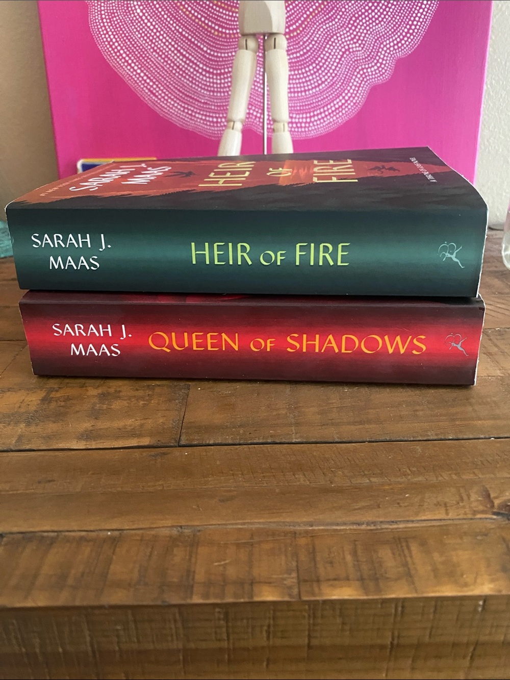 Sarah J. Maas Heir of Fire & Queen of Shadows - from Throne of Glass Series - Picture 3 of 5